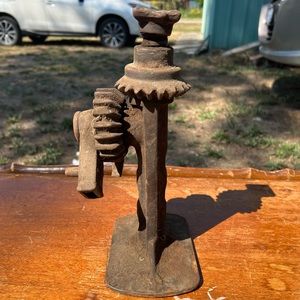 Screw Jack - Antique/Vintage/Collectible